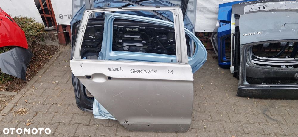 Drzwi Volkswagen Golf Sportsvan 2014-2020r. Tył prawy - 1