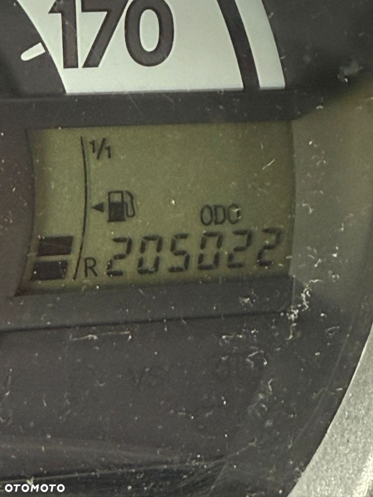 Peugeot 107 70 Filou - 24