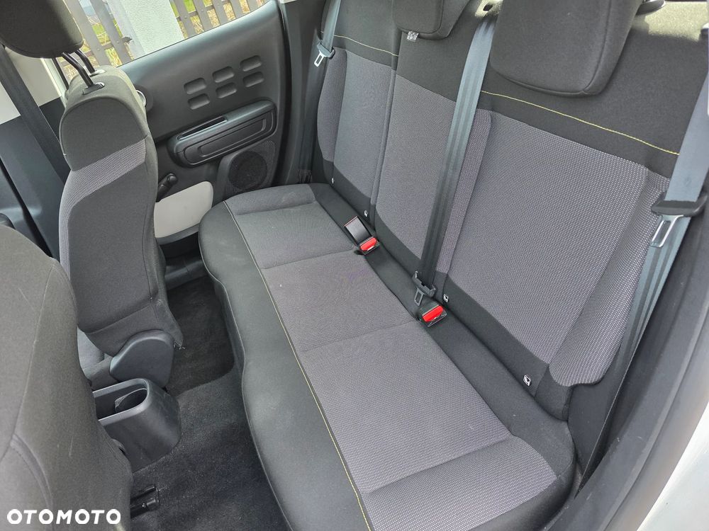 Citroën C3 BlueHDi 100 S&S FEEL - 22