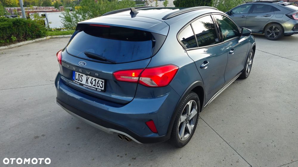 Ford Focus 1.0 EcoBoost Active X - 6