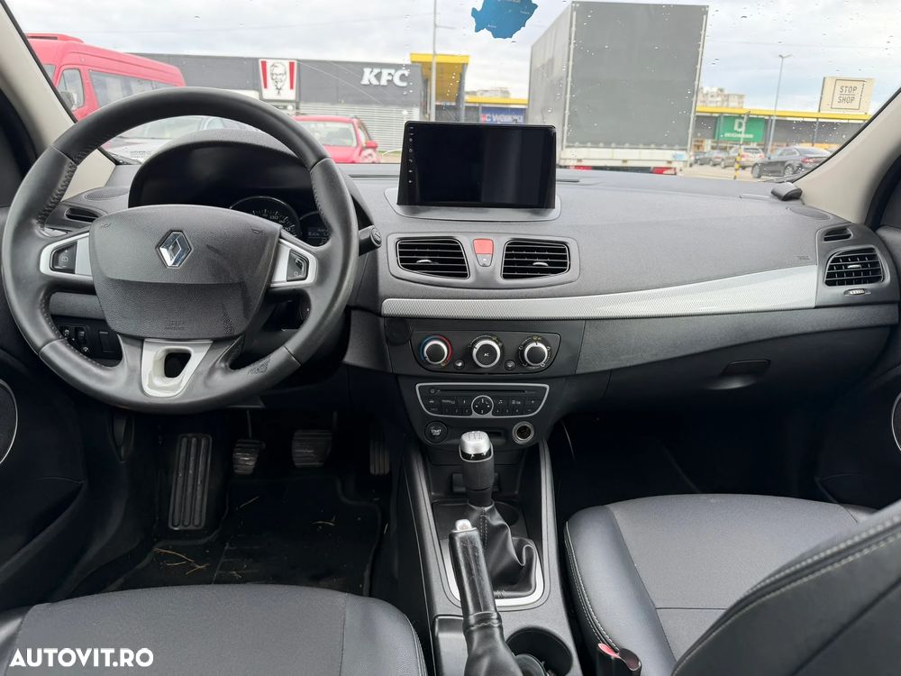 Renault Megane 2010 photo 4