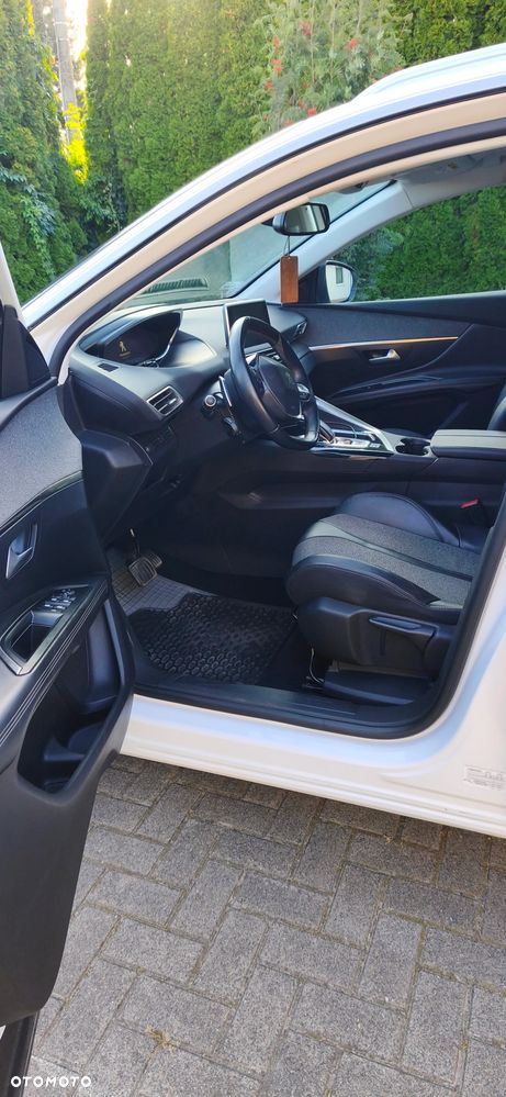 Peugeot 3008 - 24