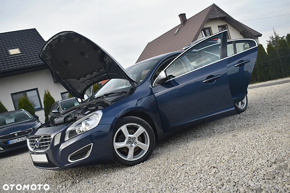 Volvo S60 D3 Momentum - 13