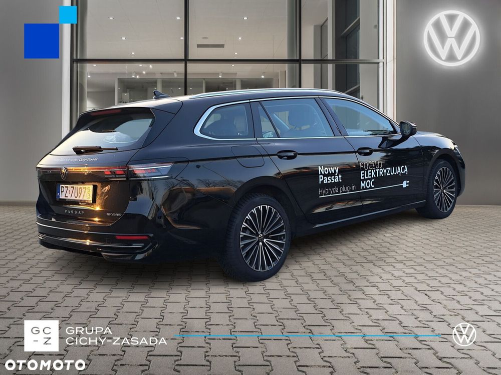 Volkswagen Passat - 5
