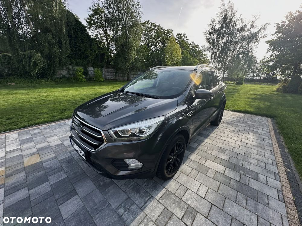 Ford Kuga 2.0 EcoBlue TITANIUM - 2