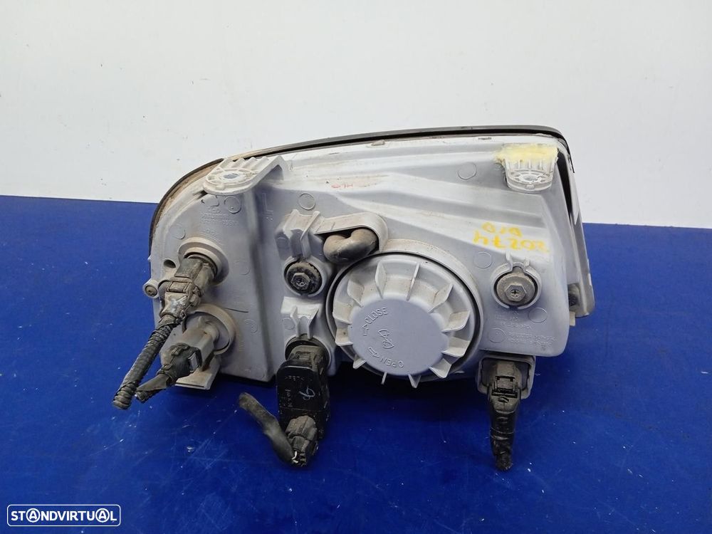 FAROL DIREITO HYUNDAI ATOS 2007 - - 4