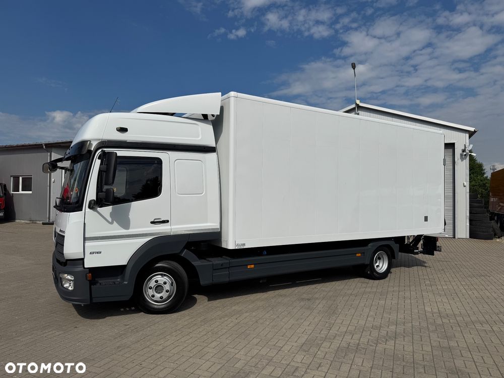 Mercedes-Benz ATEGO - 13