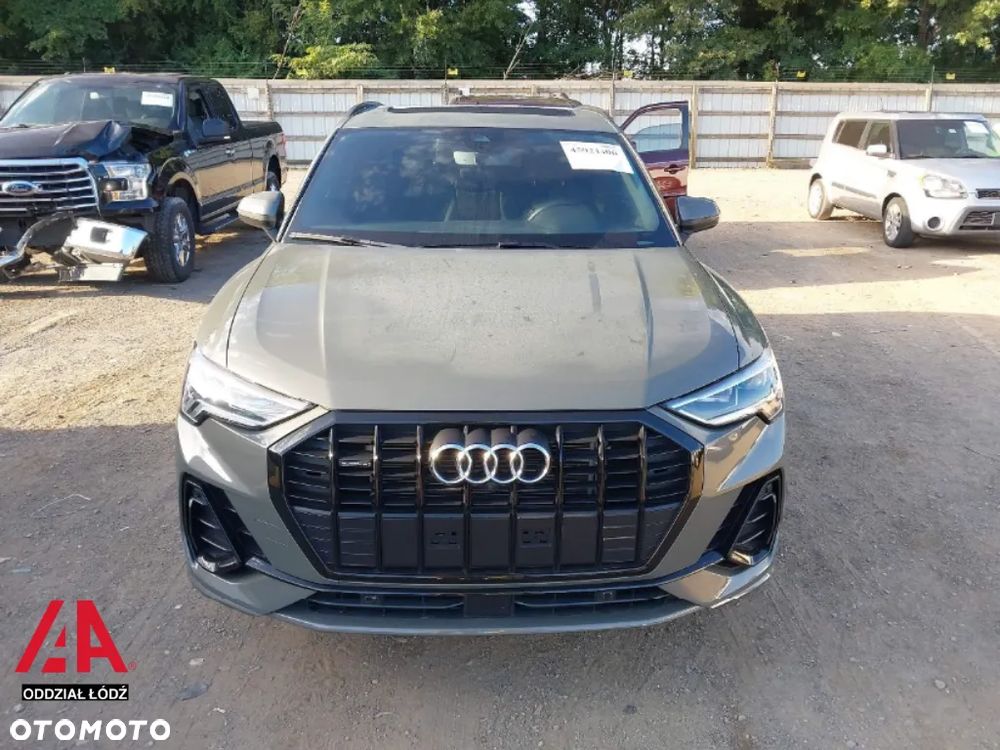Audi Q3 45 TFSI Quattro S tronic - 3