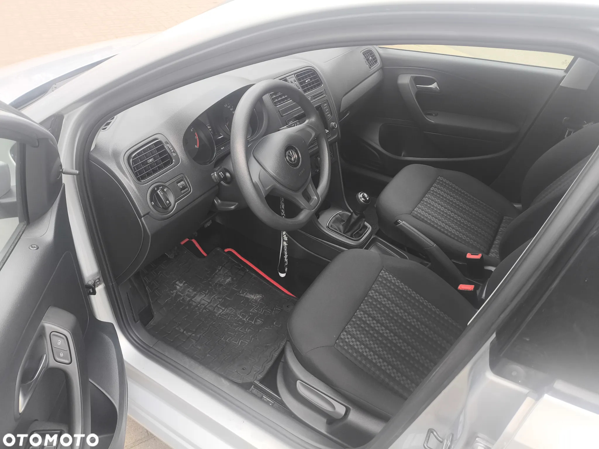 Volkswagen Polo 1.0 Trendline - 9