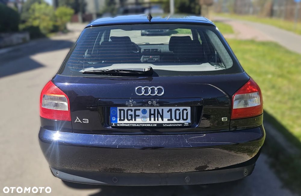 Audi A3 Sportback 1.6 Attraction - 2
