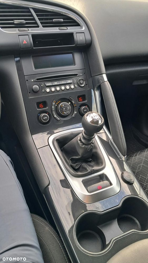 Peugeot 3008 - 17