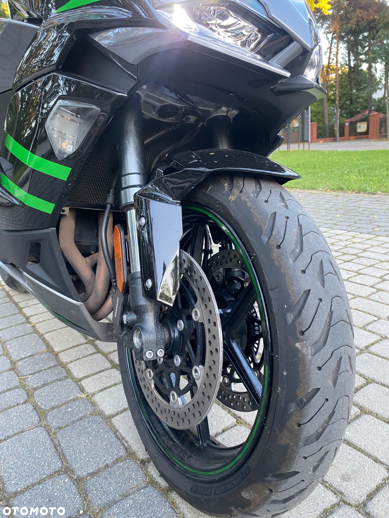 Kawasaki Ninja 1000 SX - 9