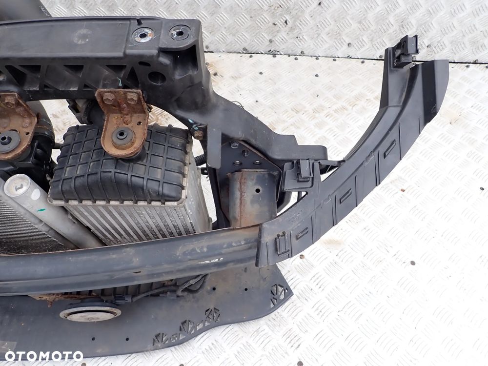 PAS PRZEDNI CHŁODNICA BELKA HYUNDAI I20 LIFT  64101-1J5/700-2  DIESEL - 6