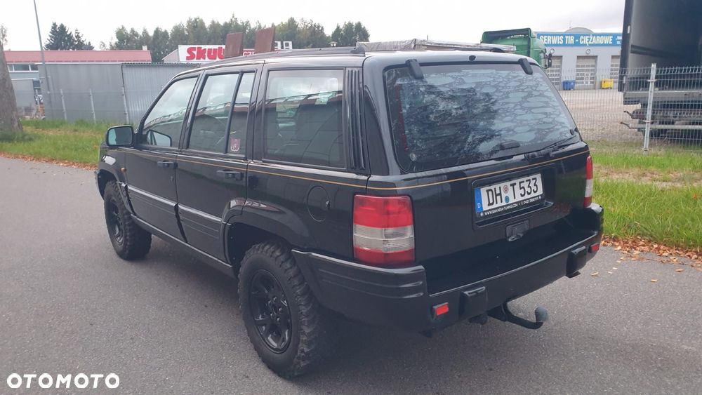 Jeep Grand Cherokee - 9