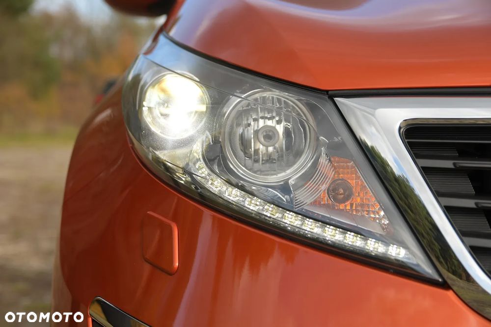 Kia Sportage 2.0 CRDI 4WD Dream-Team Edition - 16