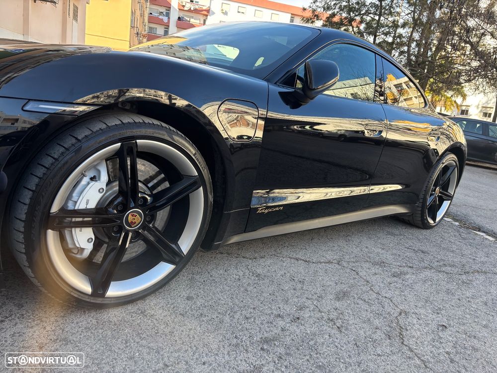 Porsche Taycan Standard - 4
