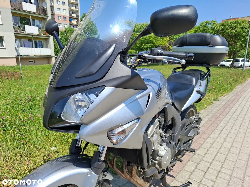 Honda CBF - 30