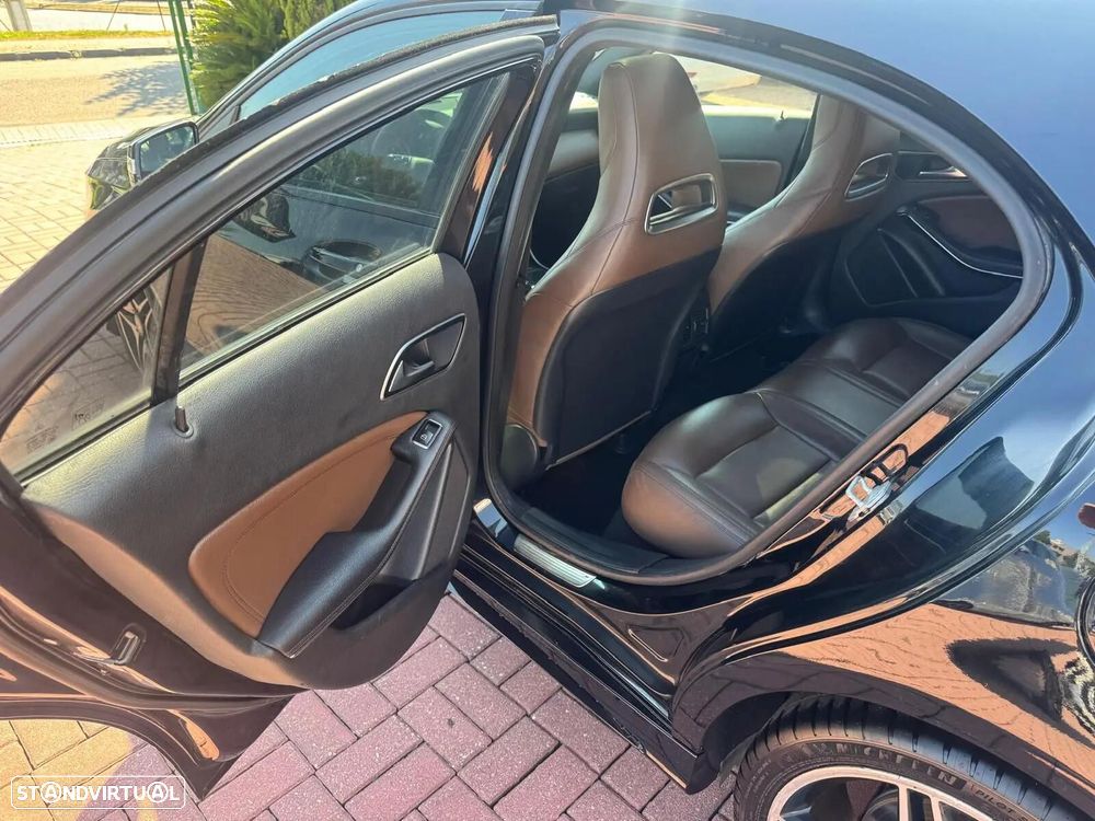 Mercedes-Benz A 220 - 10