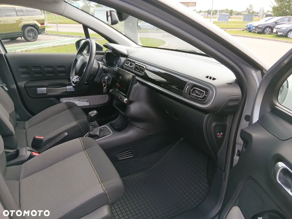 Citroën C3 1.2 PureTech Shine - 27