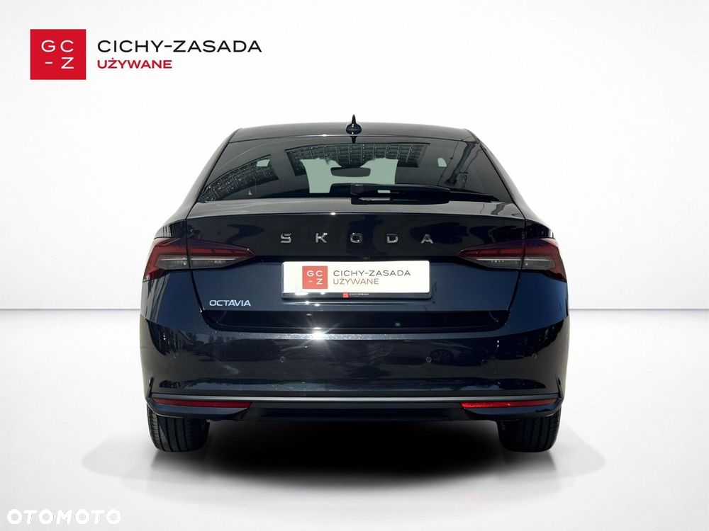 Skoda Octavia 2.0 TDI Selection - 4