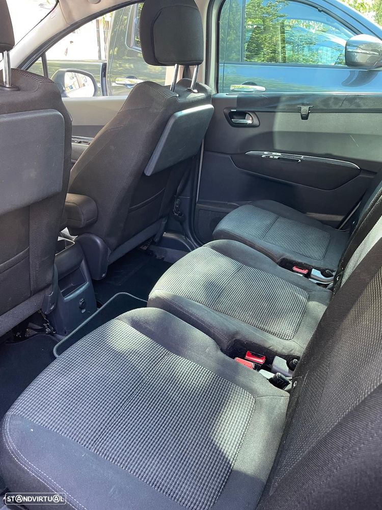 Peugeot 5008 1.6 HDi Executive CMP6 - 4