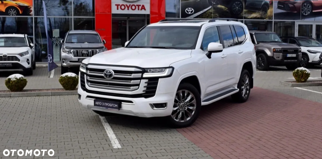 Toyota Land Cruiser - 20