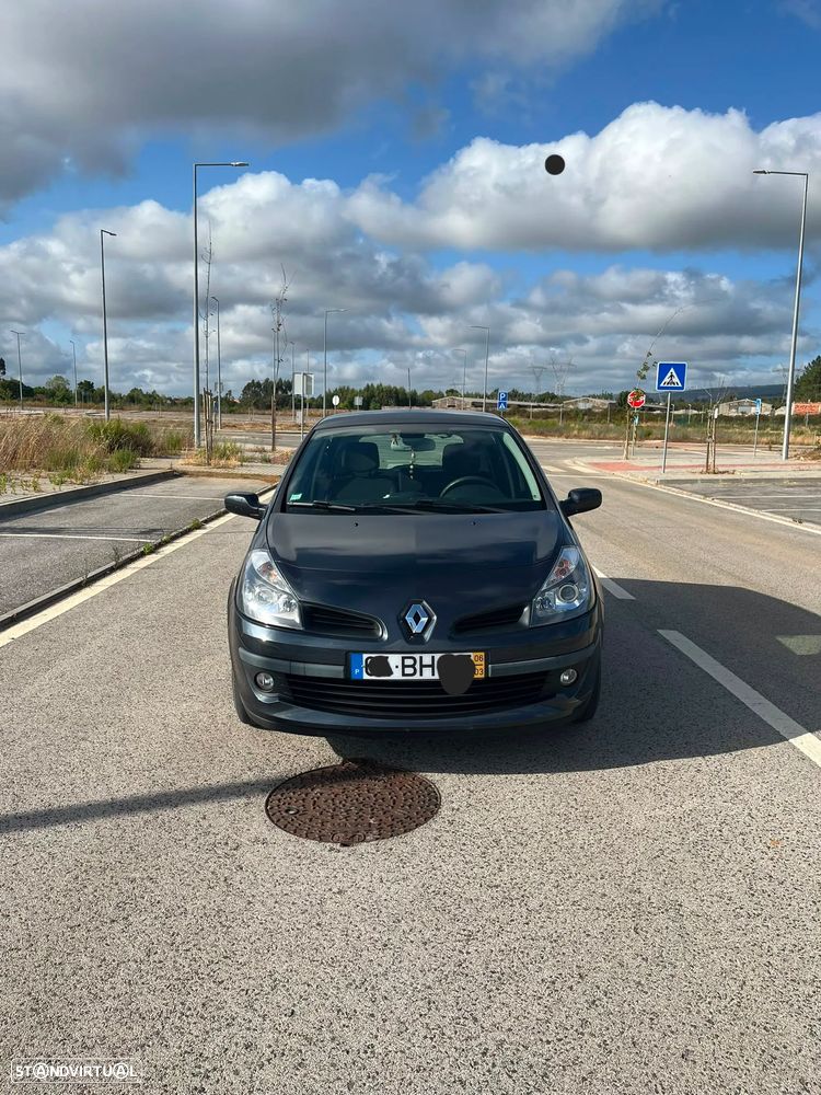 Renault Clio 1.5 dCi Confort - 1