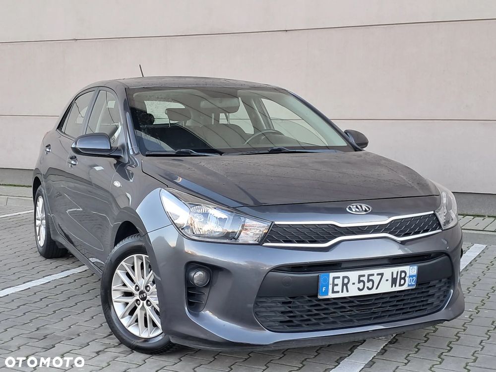 Kia Rio 1.2 Dream Team Edition - 3