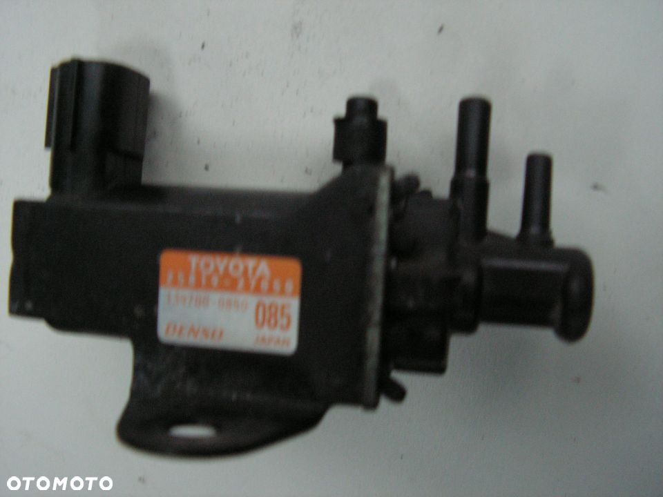 COROLLA E12 2,0 D4D 116 KONI ZAWÓR TURBINY - 1