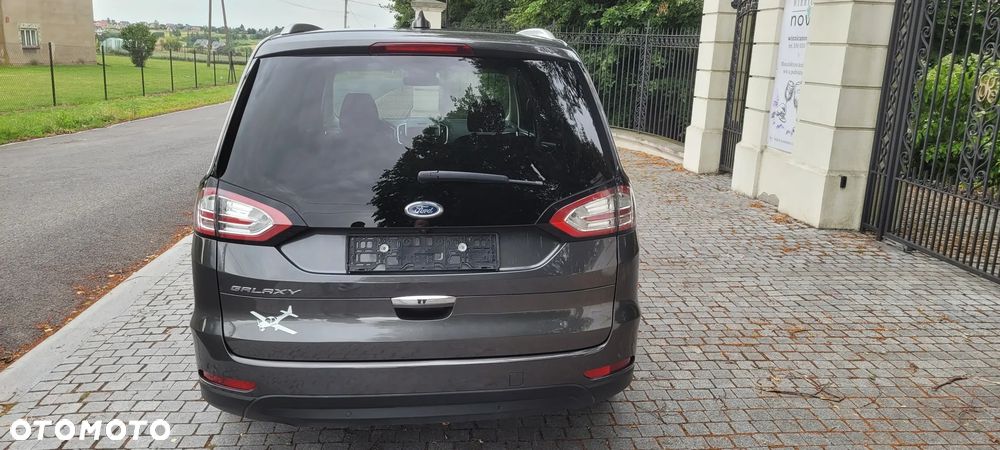 Ford Galaxy 2.0 EcoBlue Titanium - 6