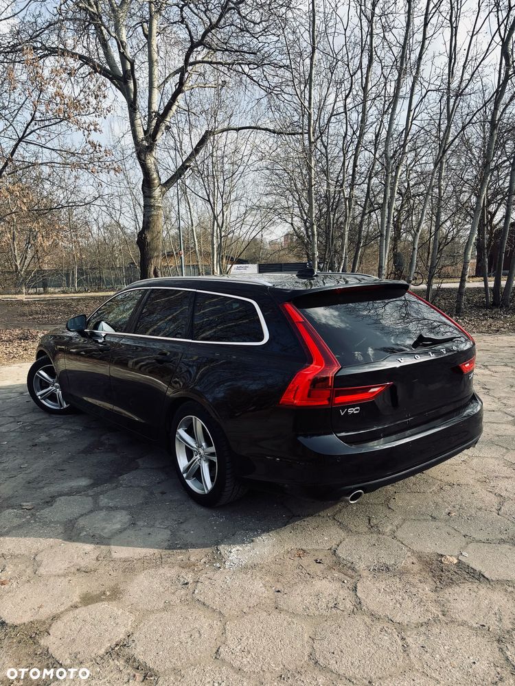Volvo V90 D4 SCR AWD Momentum Pro - 6