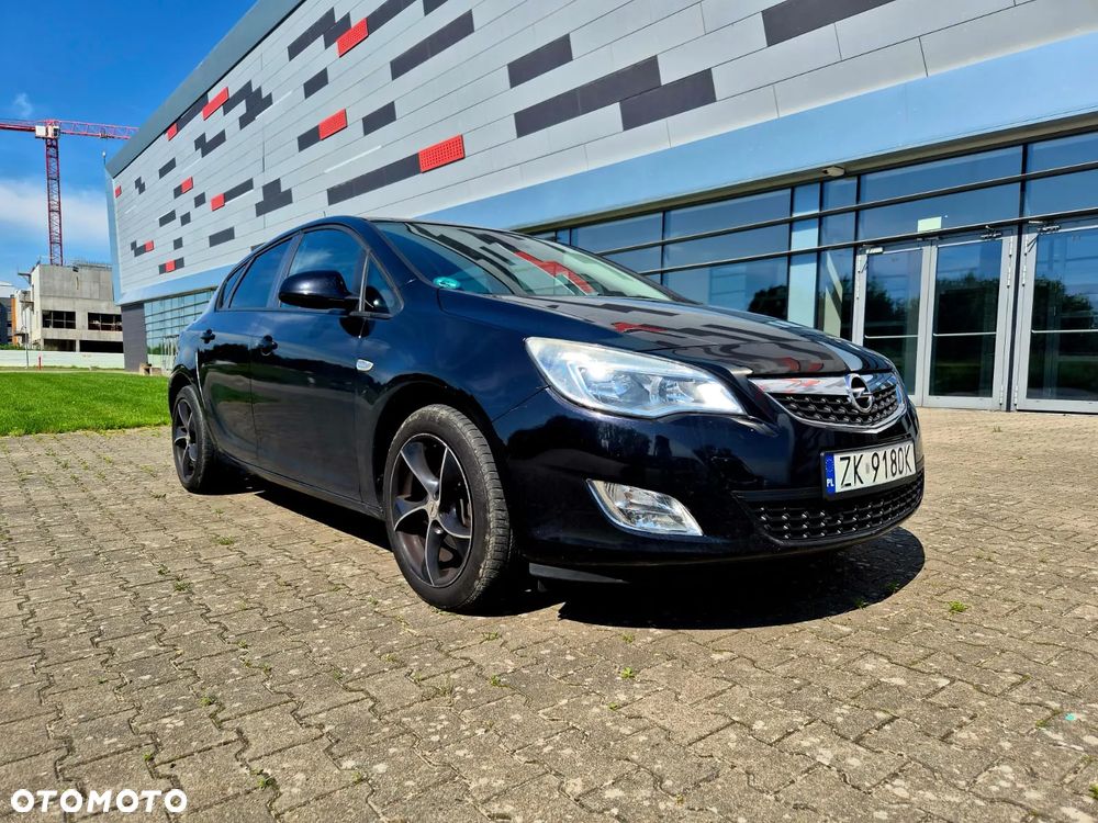 Opel Astra 1.4 Turbo - 8