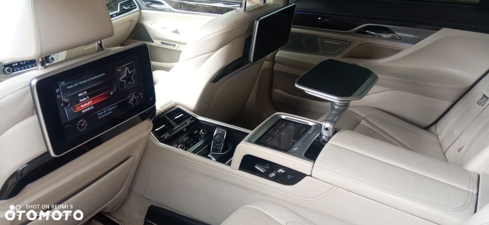 BMW Seria 7 750Li xDrive Edition Exclusive - 15