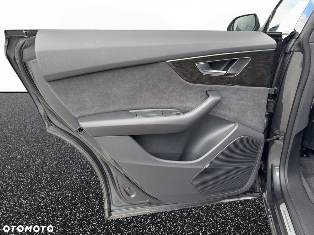 Audi Q8 - 39
