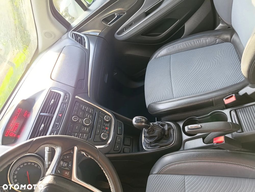 Opel Mokka 1.4 T Cosmo - 11