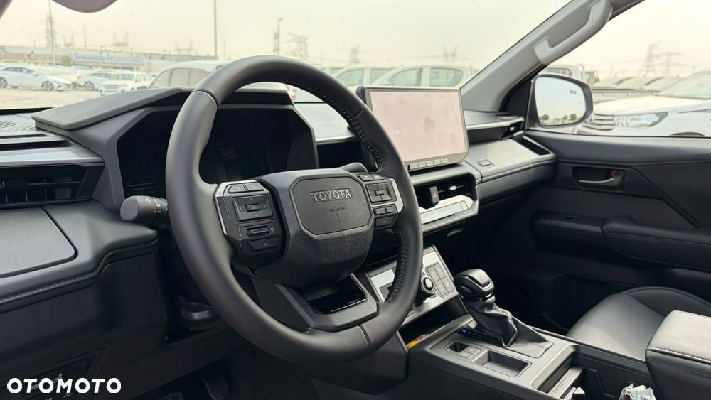 Toyota Hilux 2.8 D-4D Double Cab GR Sport II 4x4 - 31