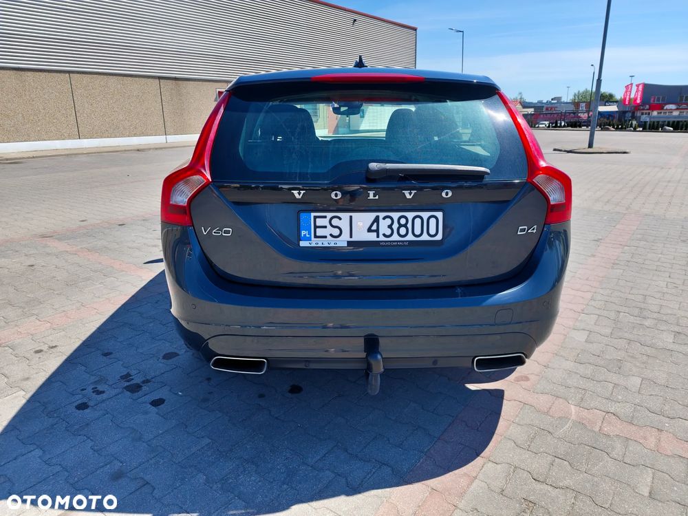 Volvo V60 D4 Drive-E Momentum - 6