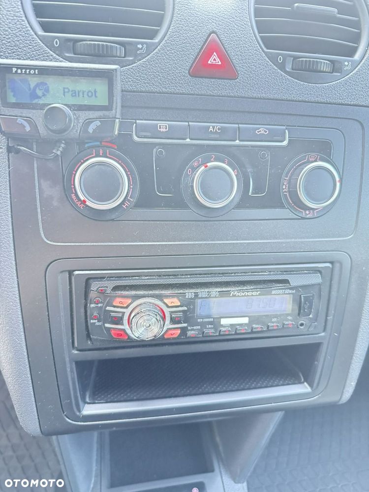 Volkswagen Caddy - 8