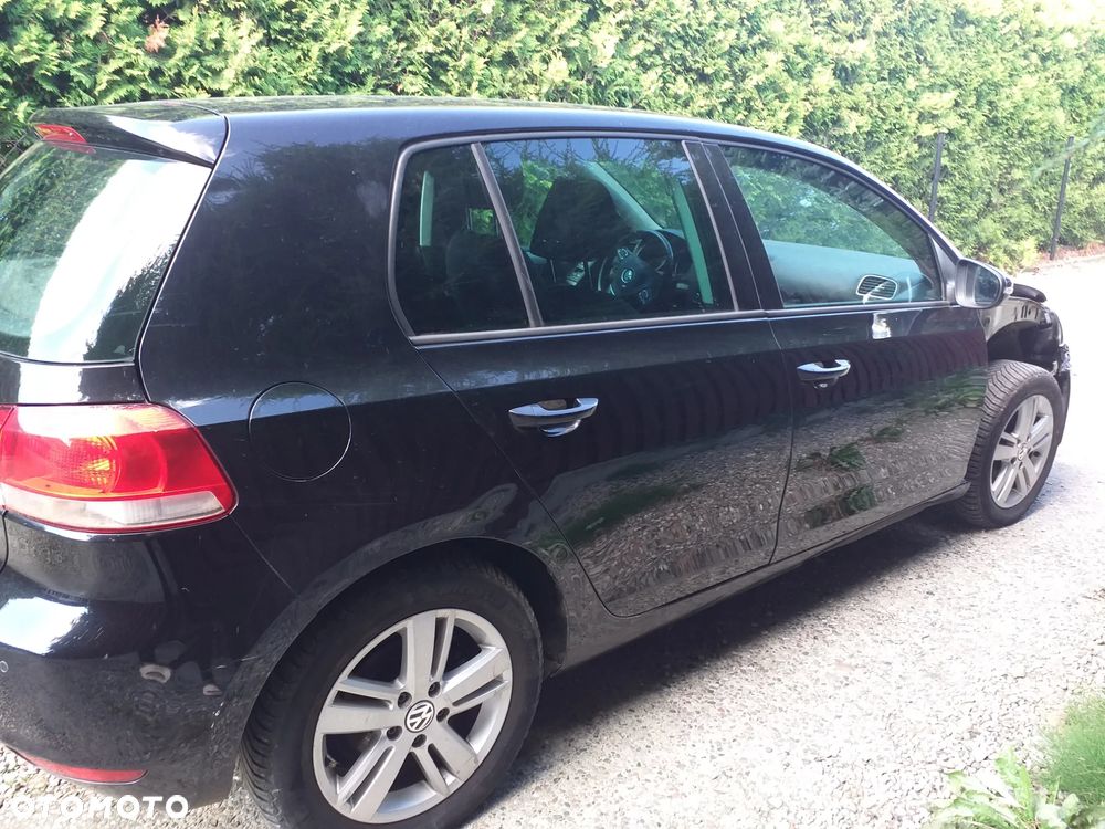 Volkswagen Golf - 3