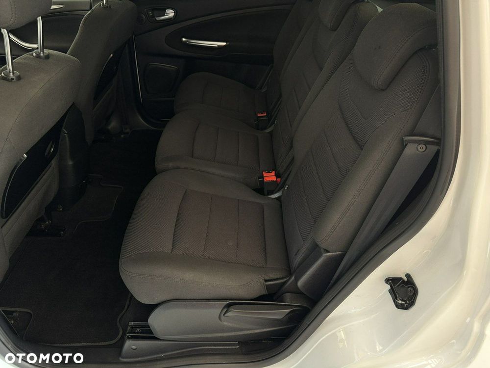 Ford S-Max 2.0 TDCi DPF Titanium - 23