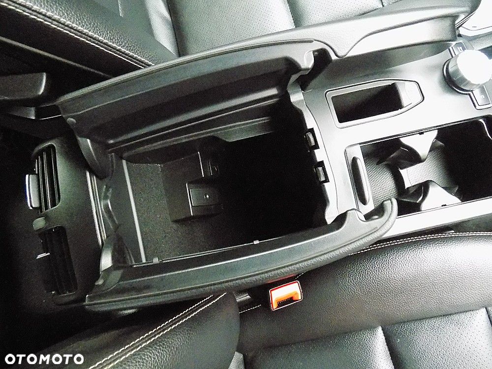 Mercedes-Benz Klasa C 200 CDI DPF (BlueEFFICIENCY) - 18