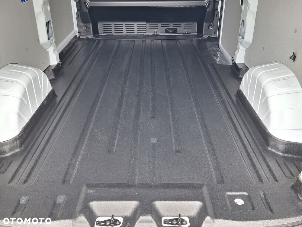 Volkswagen Transporter Furgon, 2,0TDI 150KM, 8-bieg. automatyczna, r.o ; 3500 mm - 18
