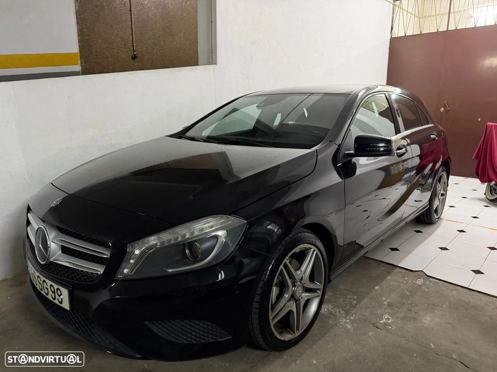 Mercedes-Benz A 200 CDI AMG Line - 16