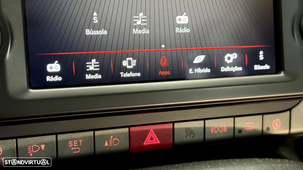 Fiat Panda 1.0 Hybrid City Cross - 37