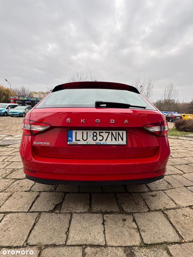 Skoda Superb 2.0 TSI Ambition DSG - 10