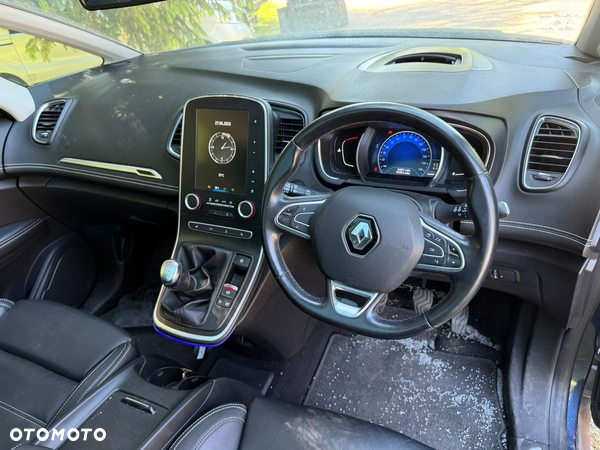 RENAULT SCENIC IV deska kokpit konsola