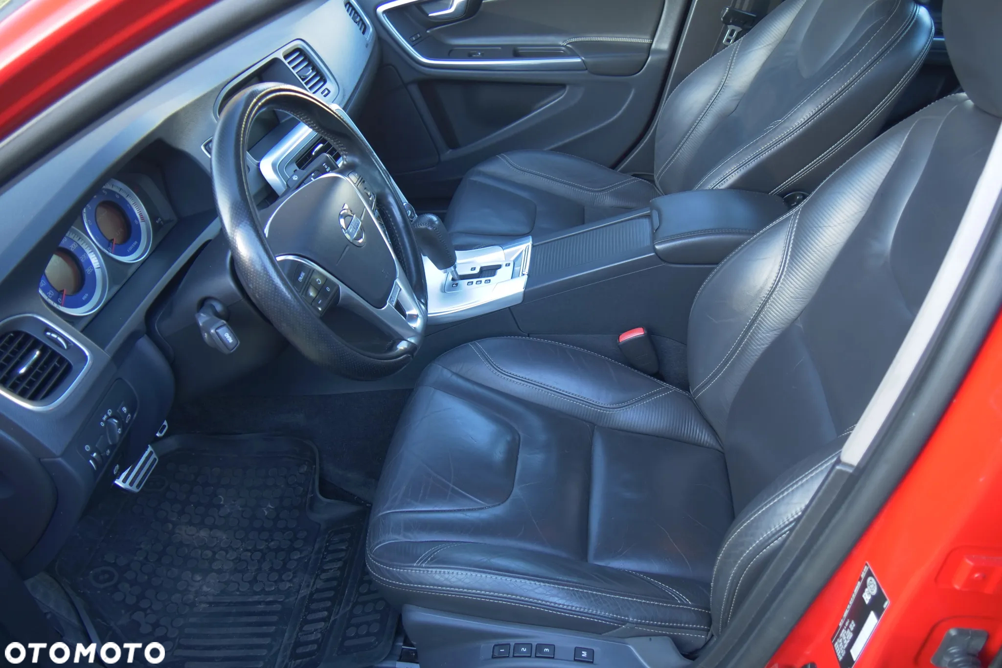 Volvo S60 T6 AWD Geartronic RDesign - 12