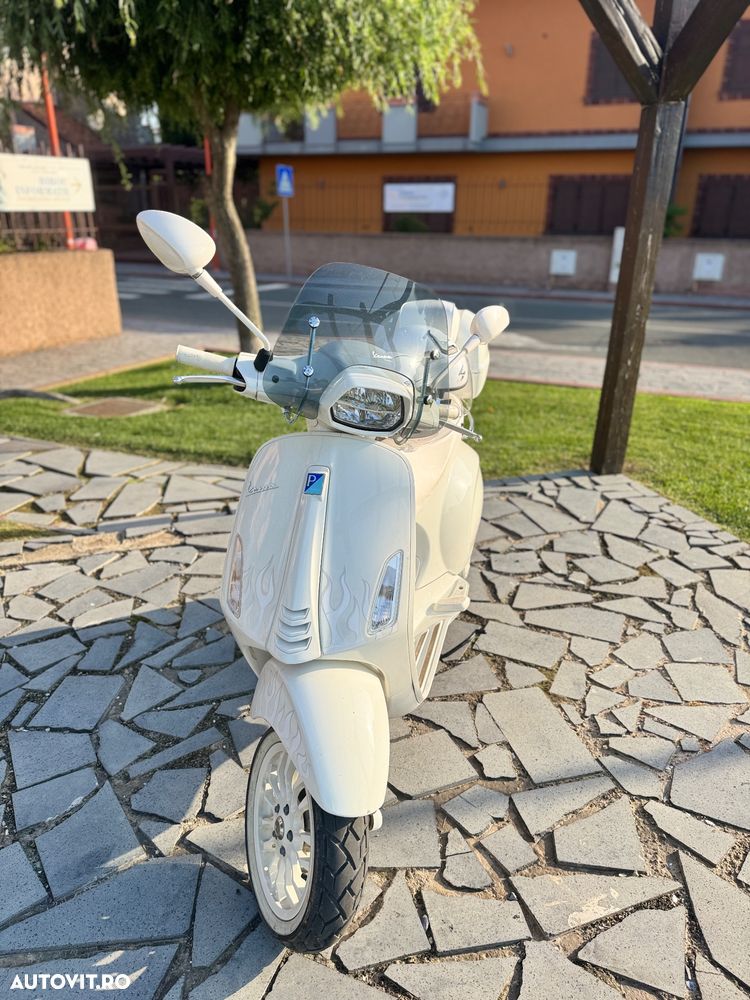 Piaggio Vespa - 4