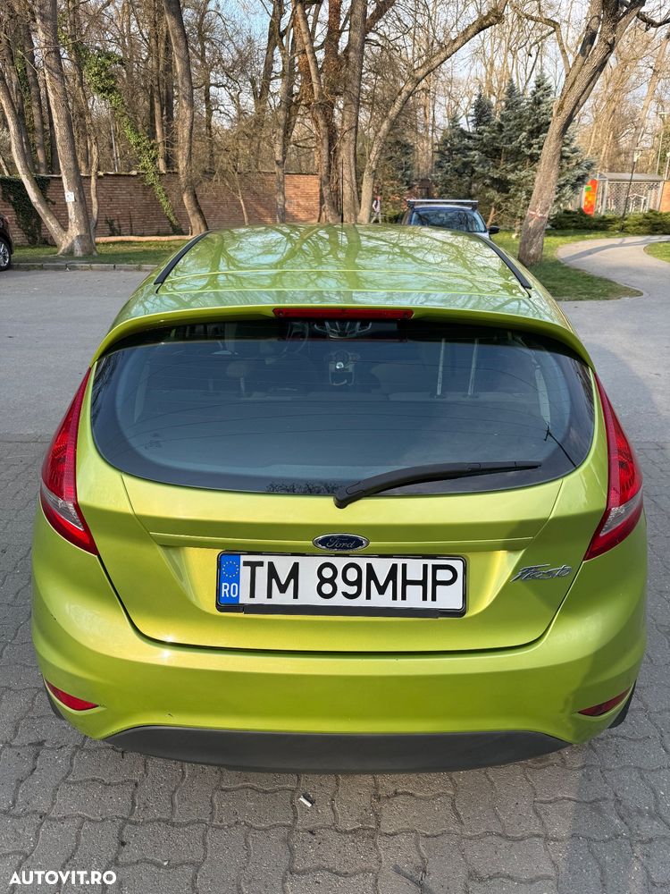 Ford Fiesta - 8