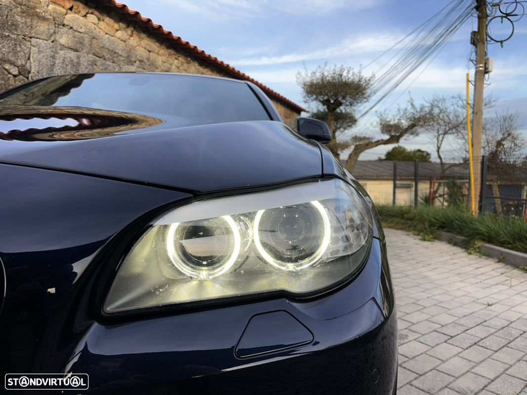 BMW 520 d Auto - 11